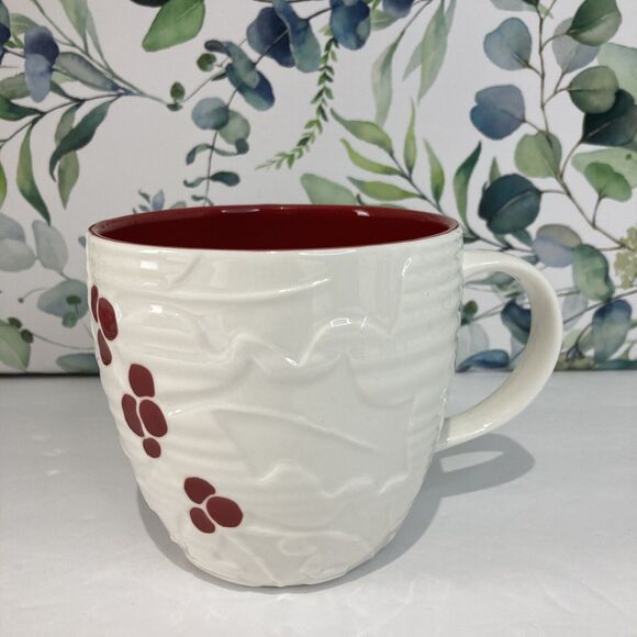 Starbucks 2010 Holiday Christmas Embossed Holly Red Berries‎ Coffee Tea Cup Mug - Picture 2 of 10